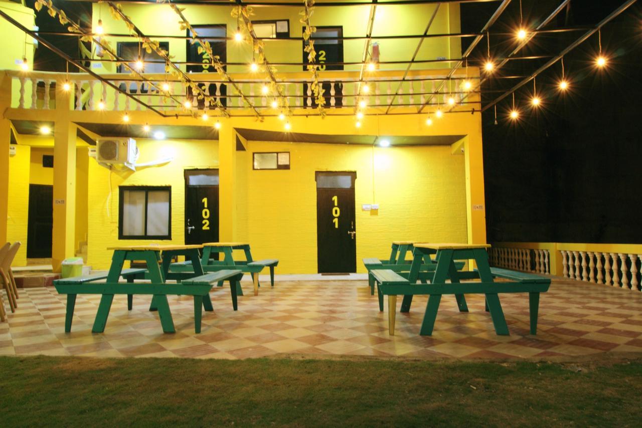 The Hosteller Rishikesh, Tapovan Kültér fotó
